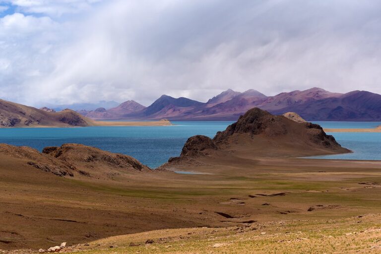 Tolbo lake in western Mongolia